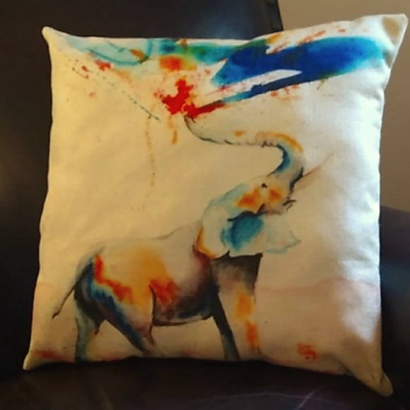 unknown Other - Elephant accent pillow cover.